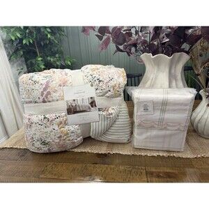 Full Studio McGee Comforter Set + Scalloped Plaid Sheets Cream/Green NEW